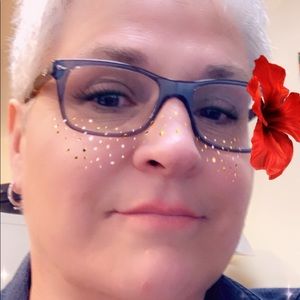 Meet your Posher, Michele